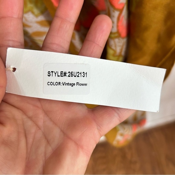 NWT Macchia Di Raggine Daphne Kimono in Vintage Flower > OS - Picture 14 of 14